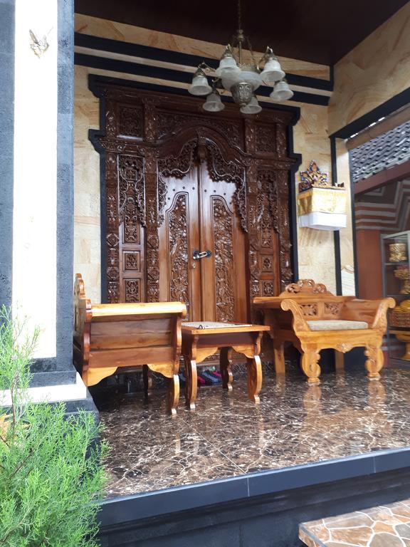 Indy House Hotel Убуд Екстериор снимка
