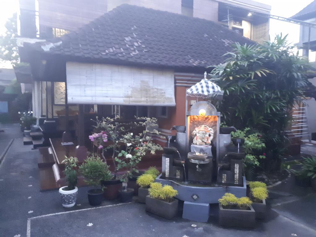 Indy House Hotel Убуд Екстериор снимка